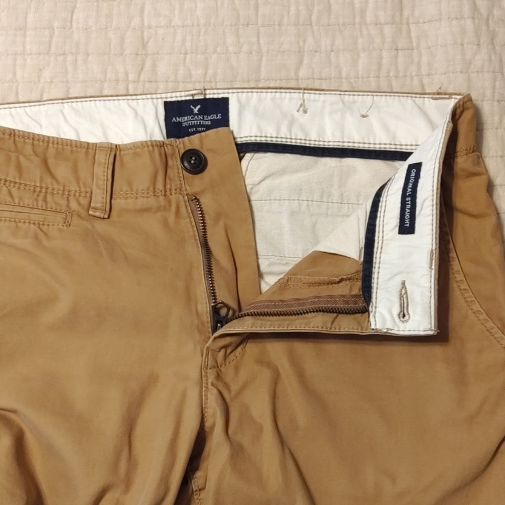 American eagle khaki